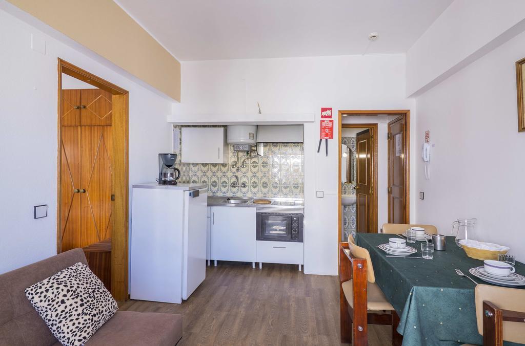 Rosamar Apartamentos Armação de Pêra 객실 사진